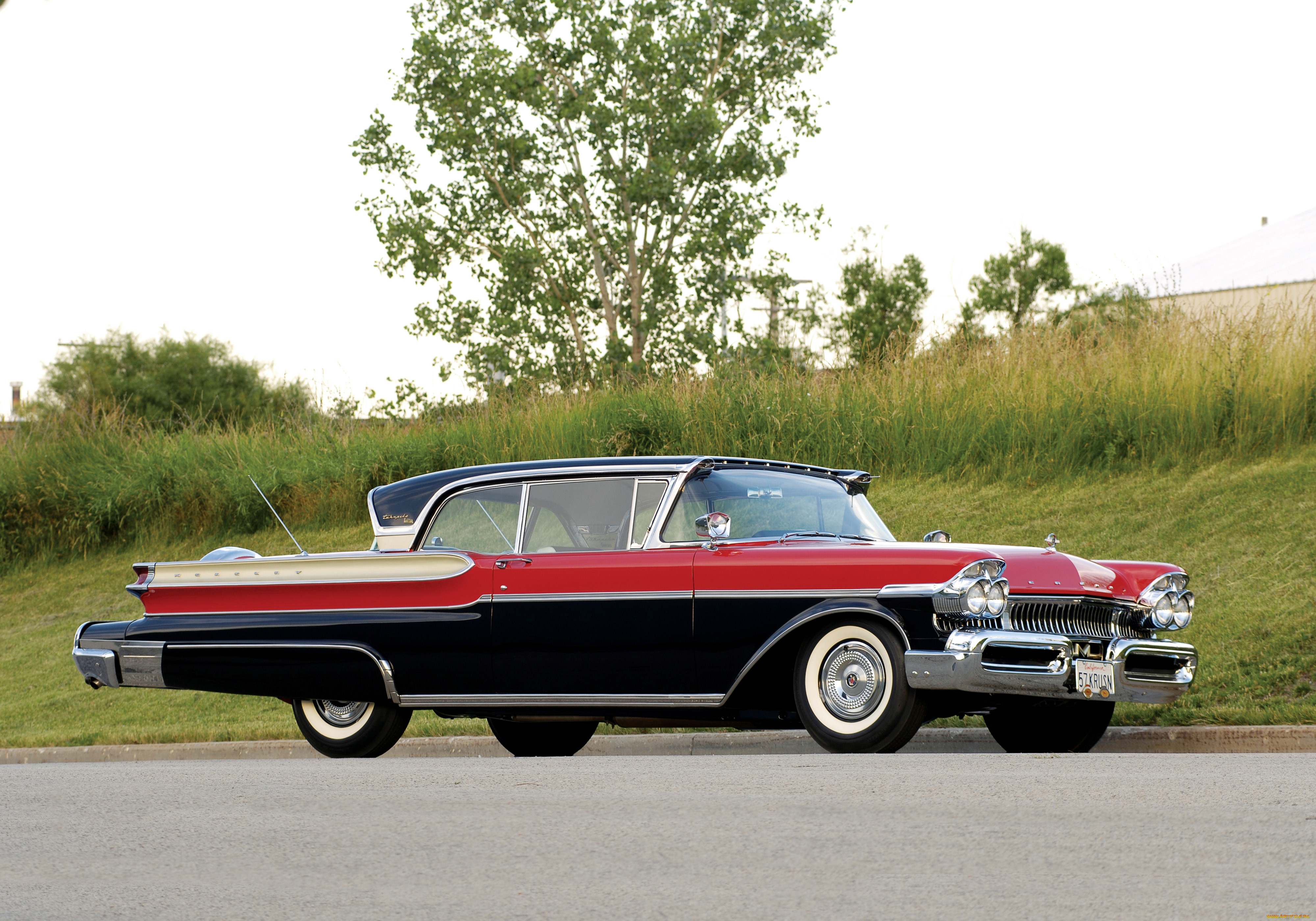 Иномарка американка 7. Mercury Turnpike 1957. Mercury Cruiser 1957. Mercury Turnpike Cruiser. Buick Electra 1957.